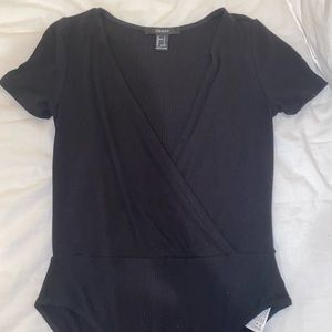Short sleeve V neck bodysuit